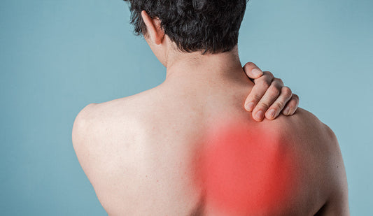 Pain_under_the_shoulder_blades_What_could_be_causing_It?